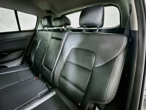 Used 2020 Kia Sportage EX FWD image 22