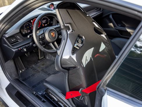Used 2026 Porsche 911 GT3 RWD image 47