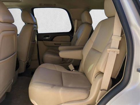 Used 2014 GMC Yukon Denali image 21