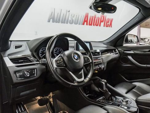 Used 2019 BMW X1 sDrive28i w/ Convenience Package image 3