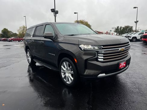 Used 2021 Chevrolet Suburban High Country image 7