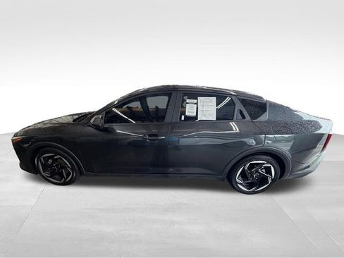 Used 2025 Kia K4 EX FWD image 2