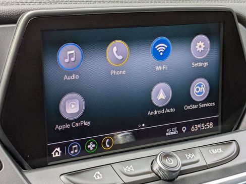 Used 2020 Chevrolet Blazer LT FWD image 19