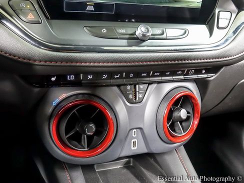 Certified 2025 Chevrolet Blazer RS image 16