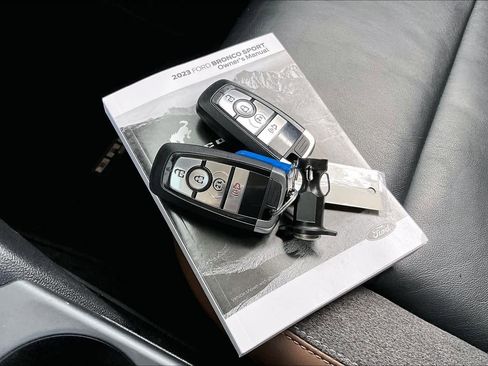 Used 2023 Ford Bronco Sport Outer Banks w/ Tech Package image 15