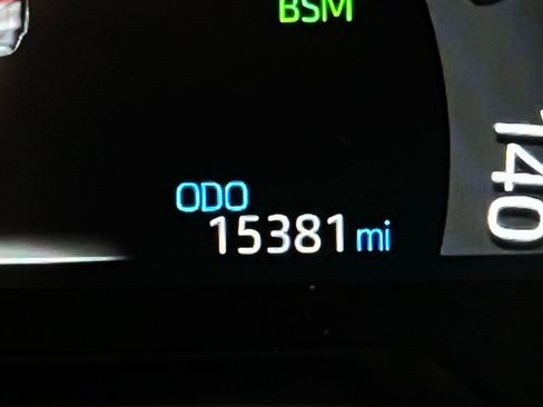 Certified 2025 Toyota RAV4 XLE image 17