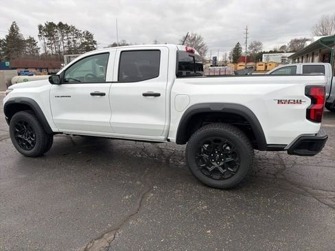 New 2026 Chevrolet Colorado Trail Boss AWD/4WD image 5