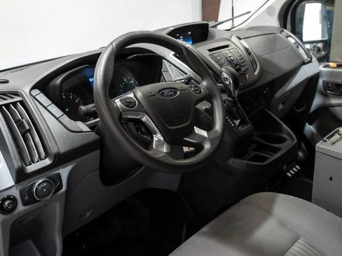 Used 2019 Ford Transit 250 148 Low Roof RWD image 3