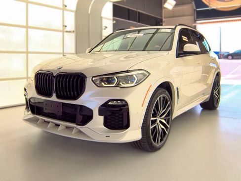 Used 2020 BMW X5 M50i w/ Executive Package AWD/4WD image 2