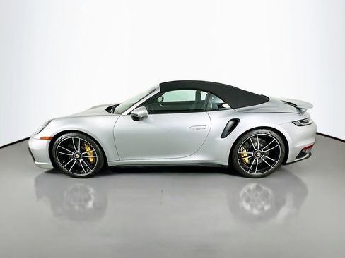 Used 2022 Porsche 911 Turbo S image 2