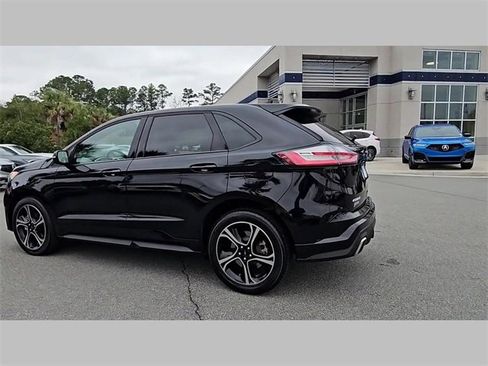 Used 2020 Ford Edge ST image 19