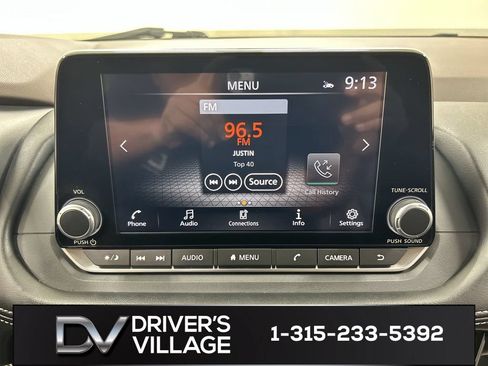 Used 2023 Nissan Rogue SL AWD/4WD image 14