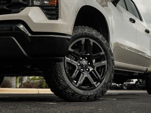 New 2026 Chevrolet Silverado 1500 Custom Trail Boss w/ Dark Appearance Package AWD/4WD image 6