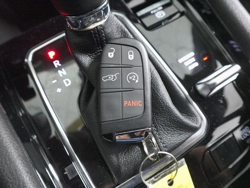 New 2026 Jeep Compass Limited image 36