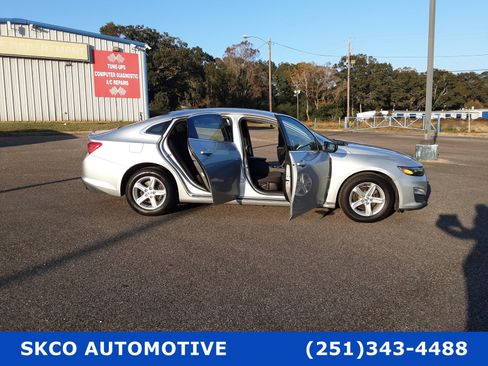 Used 2019 Chevrolet Malibu LS image 33