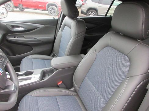 New 2026 Buick Envista Preferred image 12