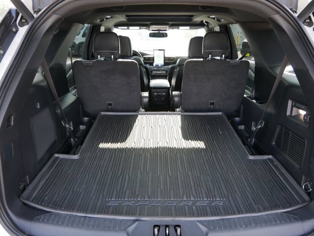 Used 2020 Ford Explorer ST w/ ST Street Pack AWD/4WD image 11