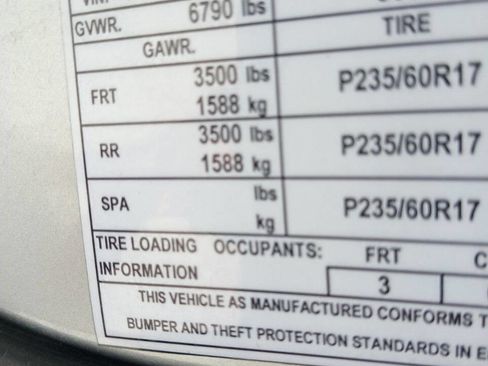 Used 2011 Cadillac DTS Hearse image 21