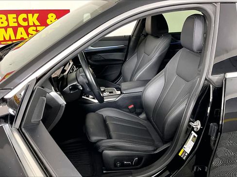 Used 2024 BMW i4 eDrive40 w/ Premium Package image 7