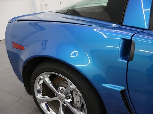 Used 2010 Chevrolet Corvette Grand Sport w/ Preferred Equipment Group RWD image 24