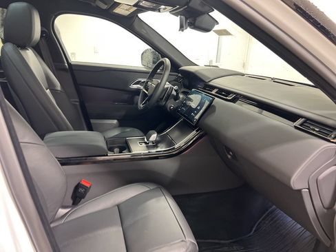 Used 2026 Land Rover Range Rover Velar Dynamic SE AWD/4WD image 25
