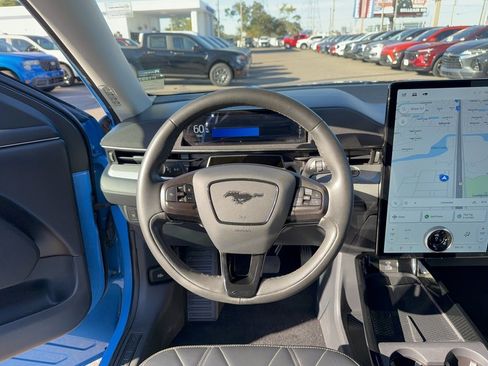 Certified 2022 Ford Mustang Mach-E Select w/ Comfort/Technology Package image 29