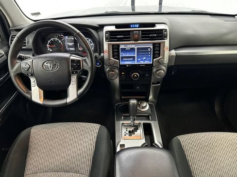 Used 2024 Toyota 4Runner SR5 AWD/4WD image 22