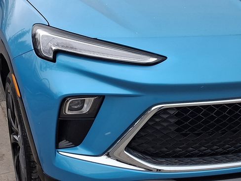 Used 2025 Buick Encore GX Sport Touring w/ Experience Buick Package image 9