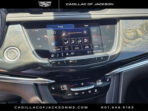 Certified 2022 Cadillac XT6 Premium Luxury w/ Technology Package AWD/4WD image 16