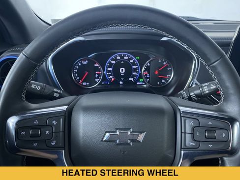 Certified 2023 Chevrolet Blazer RS w/ Driver Confidence II Package FWD image 3
