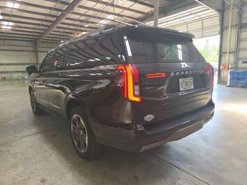 Used 2025 Ford Expedition Max King Ranch AWD/4WD image 8