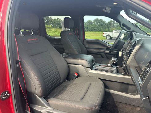 Used 2020 Ford F150 XLT w/ Equipment Group 302A Luxury AWD/4WD image 24