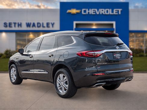 Used 2021 Buick Enclave Essence FWD image 5
