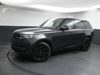 New 2025 Land Rover Range Rover SE