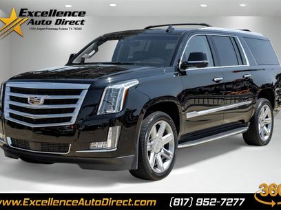 Used 2018 Cadillac Escalade ESV Premium Luxury
