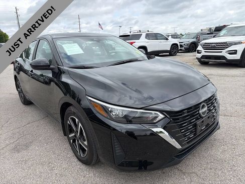 Certified 2025 Nissan Sentra SV w/ Trunk Package FWD image 3