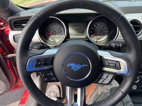 Used 2022 Ford Mustang GT RWD image 20