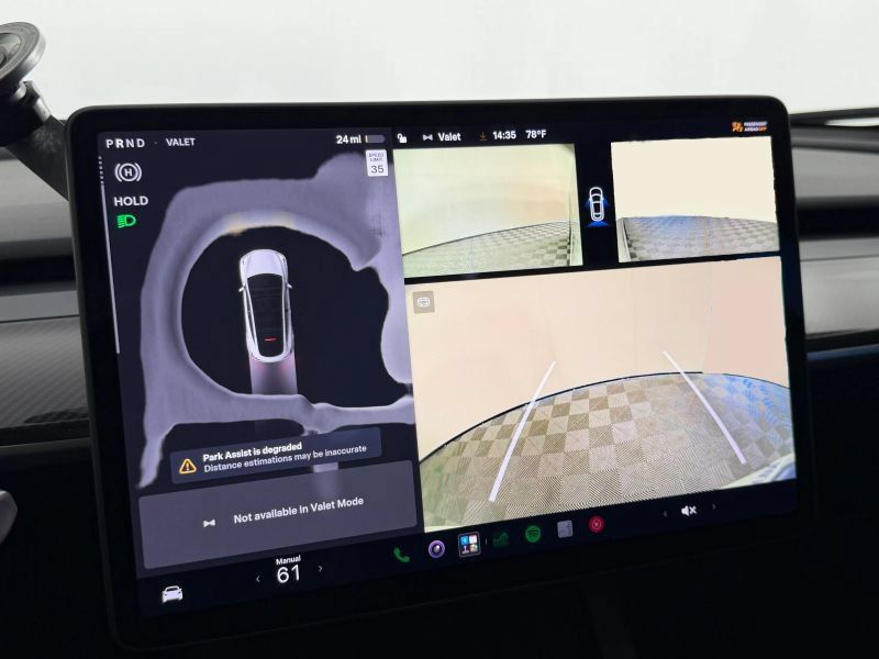 Used 2025 Tesla Model Y Long Range AWD/4WD image 28