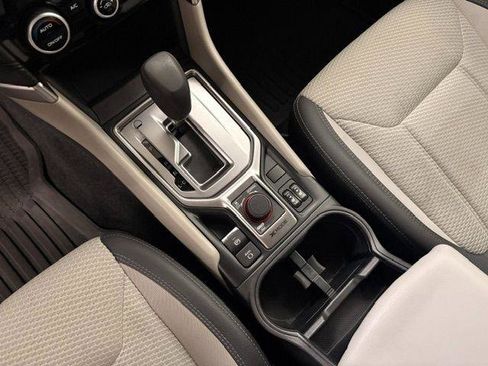 Used 2022 Subaru Forester Premium AWD/4WD image 8