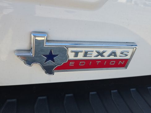 Used 2019 Ford F150 XLT w/ Equipment Group 302A Luxury RWD image 32