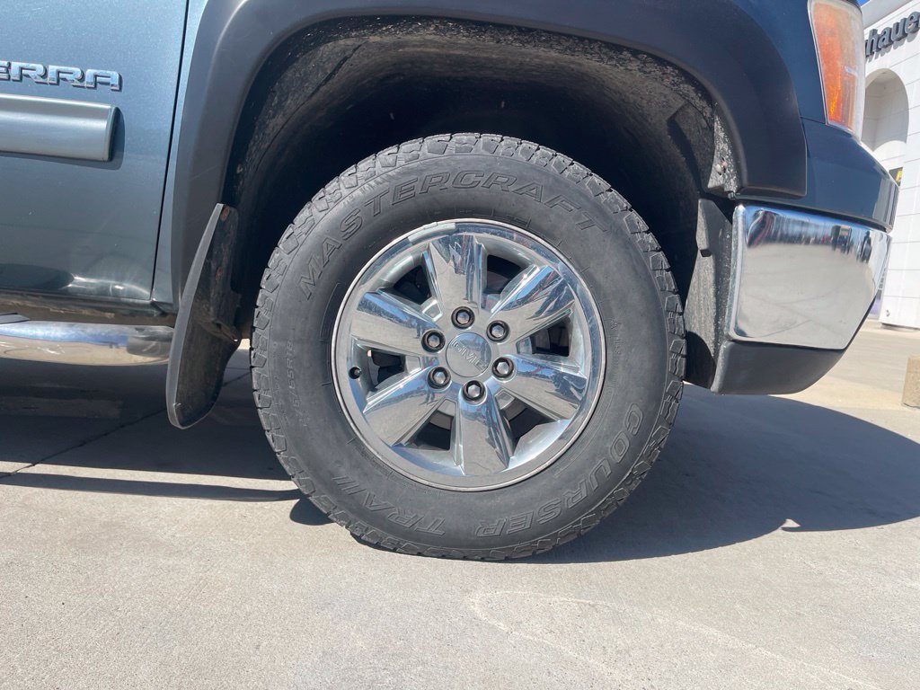 Used 2013 GMC Sierra 1500 SLE w/ Power Tech Package AWD/4WD image 10