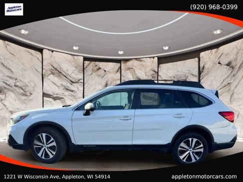 Used 2018 Subaru Outback 2.5i Limited image 2