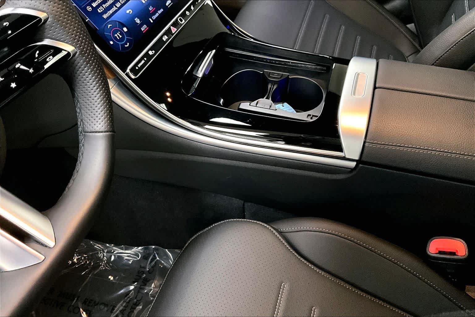Certified 2024 Mercedes-Benz C 300 4MATIC Sedan image 17