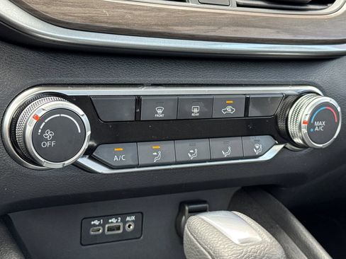 Used 2025 Nissan Altima 2.5 SV image 20