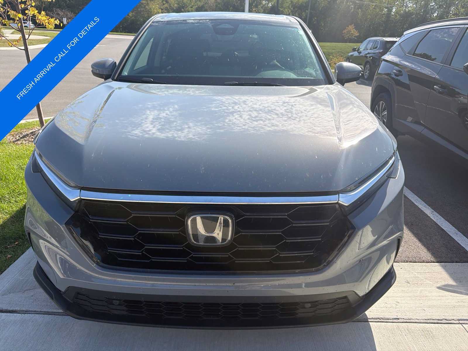 Used 2025 Honda CR-V EX-L image 2