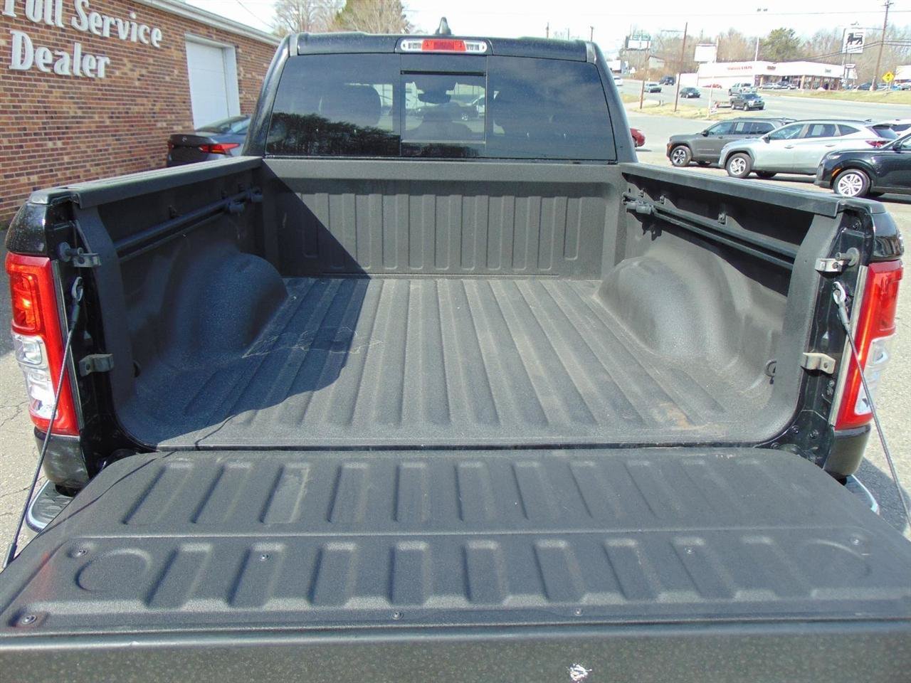 Used 2023 RAM 1500 Big Horn w/ Trailer Tow Group RWD image 9
