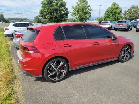 Used 2025 Volkswagen GTI SE FWD image 5
