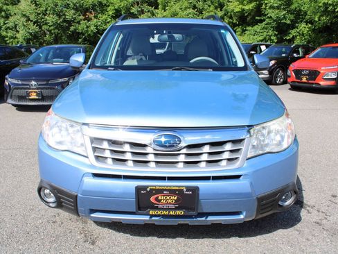 Used 2012 Subaru Forester 2.5X Limited AWD/4WD image 3