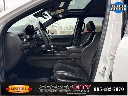 Used 2023 Dodge Durango R/T w/ Hemi Orange Plus Package image 32