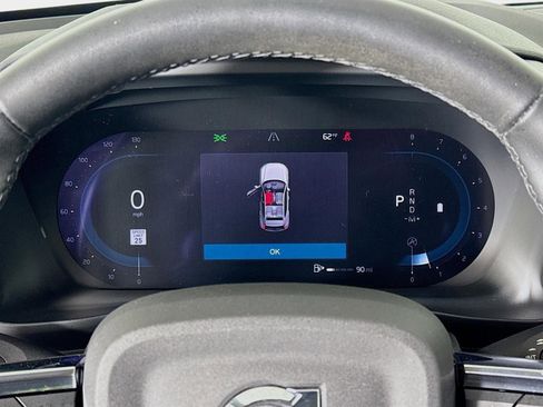 Used 2023 Volvo XC40 B5 Plus w/ Driver Assist Package image 14